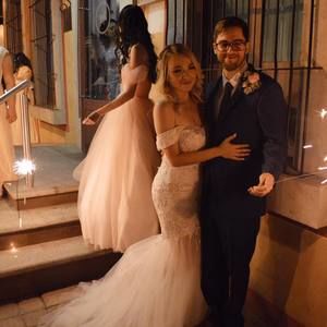 Meet your Posher, Gloria isela